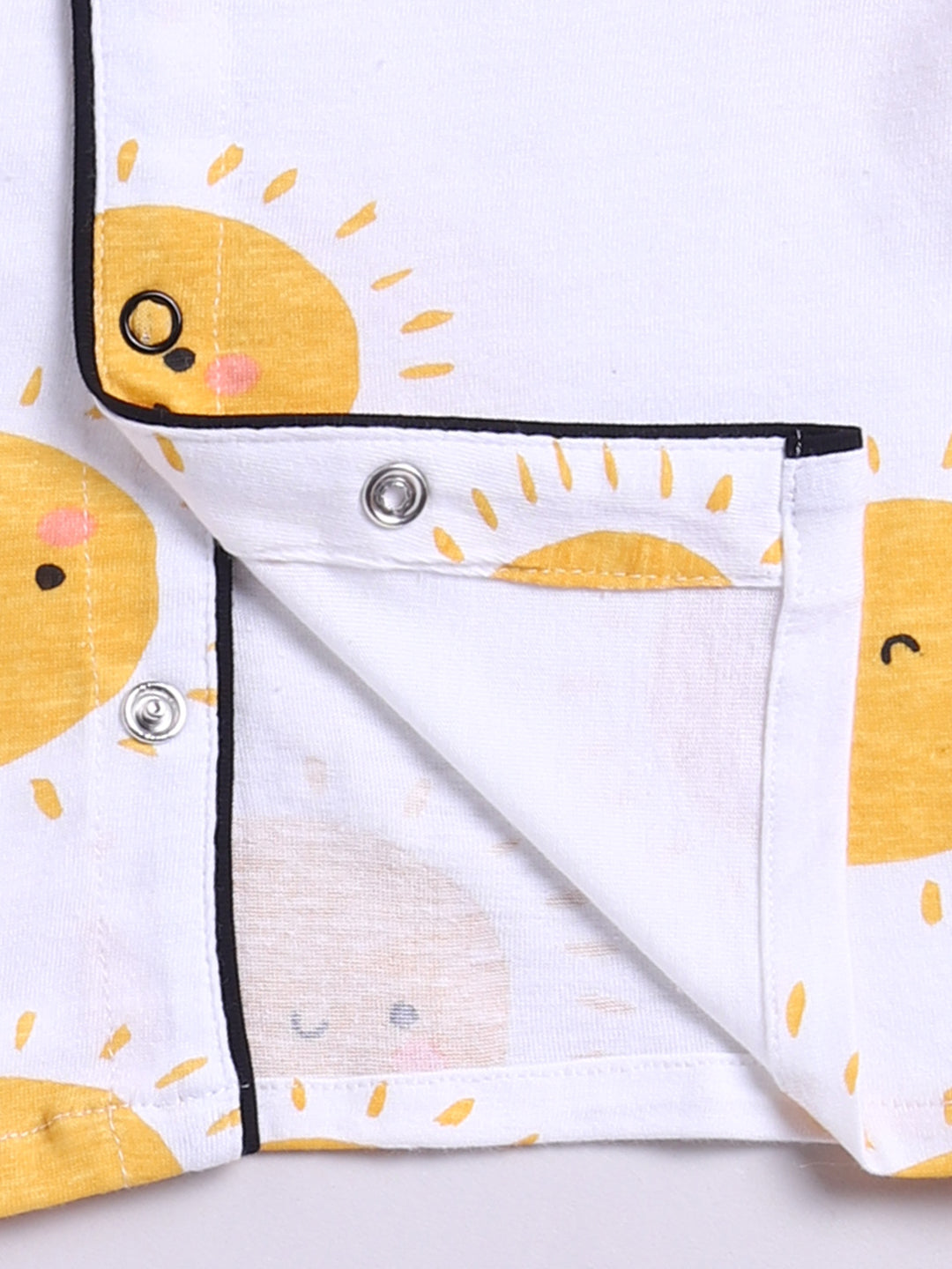 'Sunny' White Cotton Full Sleeves Nightwear Set