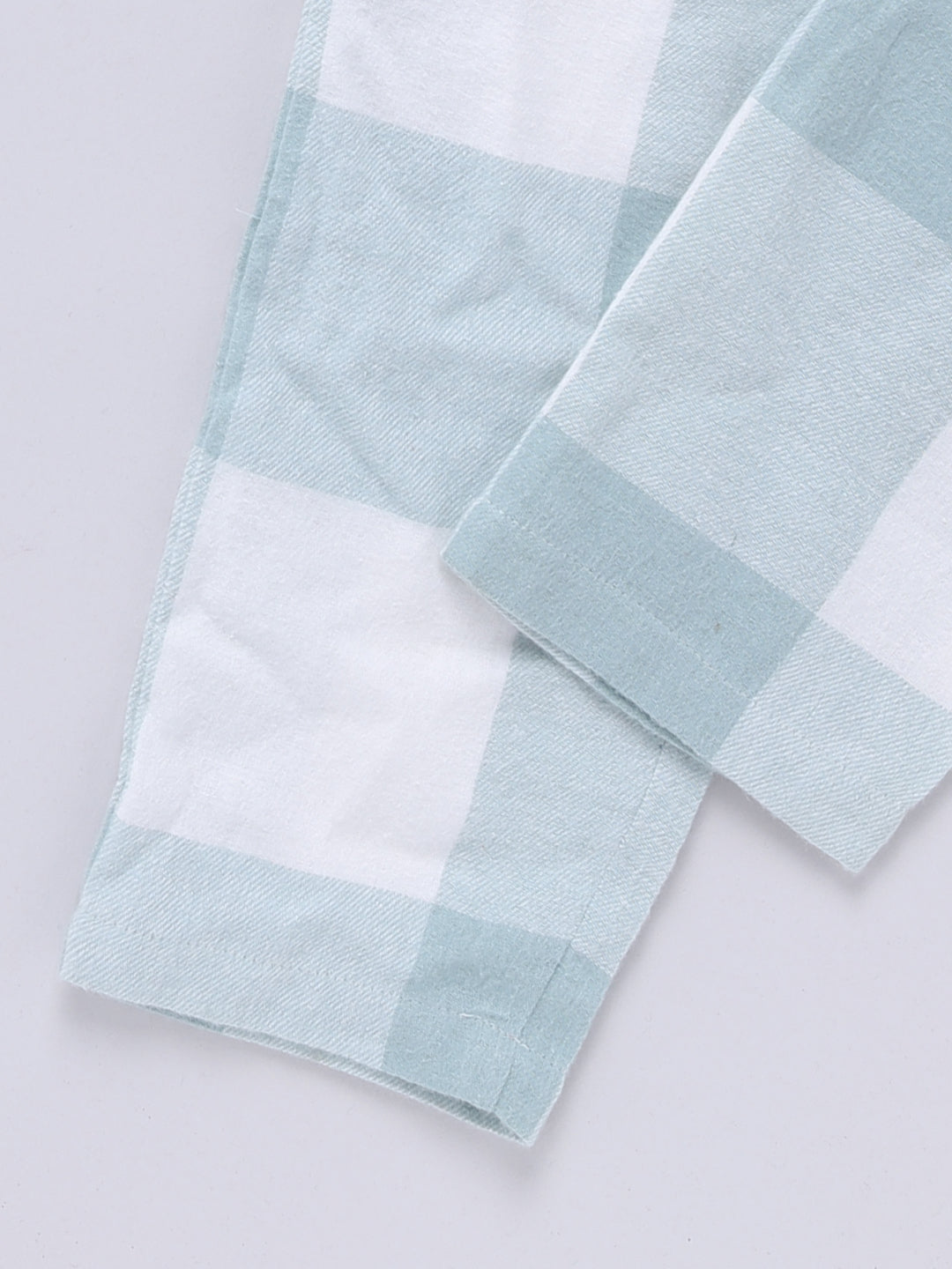 Green Full Sleeves Checked Flannel Night Suit