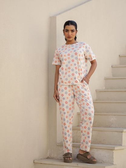 Cream Cotton Short Sleeves Floral T-shirt & Pyjamas