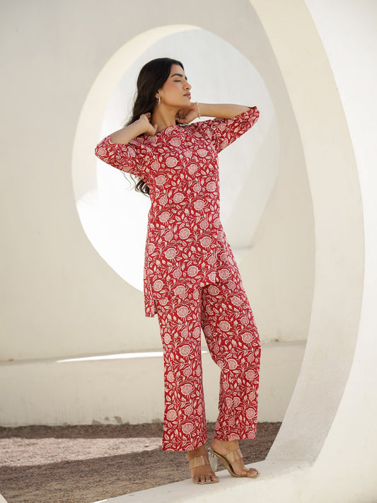 Red Cotton Three-Quarter Sleeves Floral Kurta & Palazzo