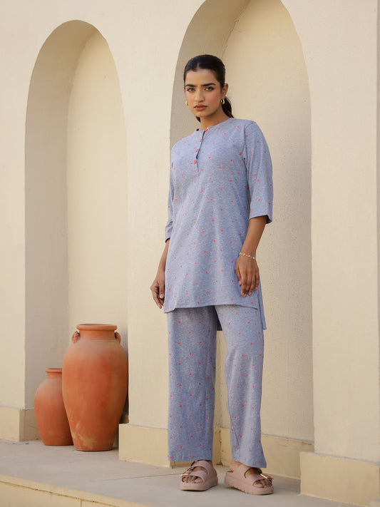 Blue Cotton Three-Quarter Sleeves Graphic Kurta & Pyjamas