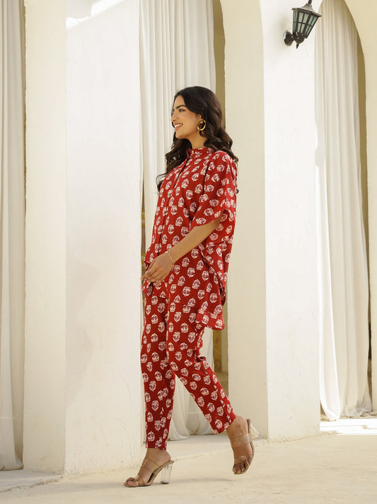 Red Cotton Three-Quarter Floral Co-ord Set