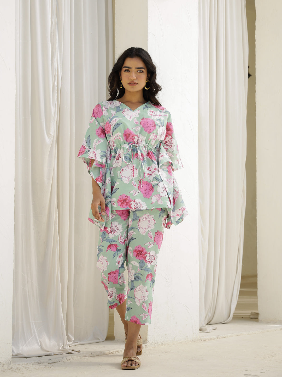 Green Cotton Three-Quarter Floral Kaftan Set