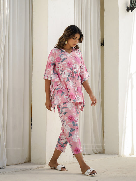 Pink Cotton Three-Quarter Floral Kaftan Set