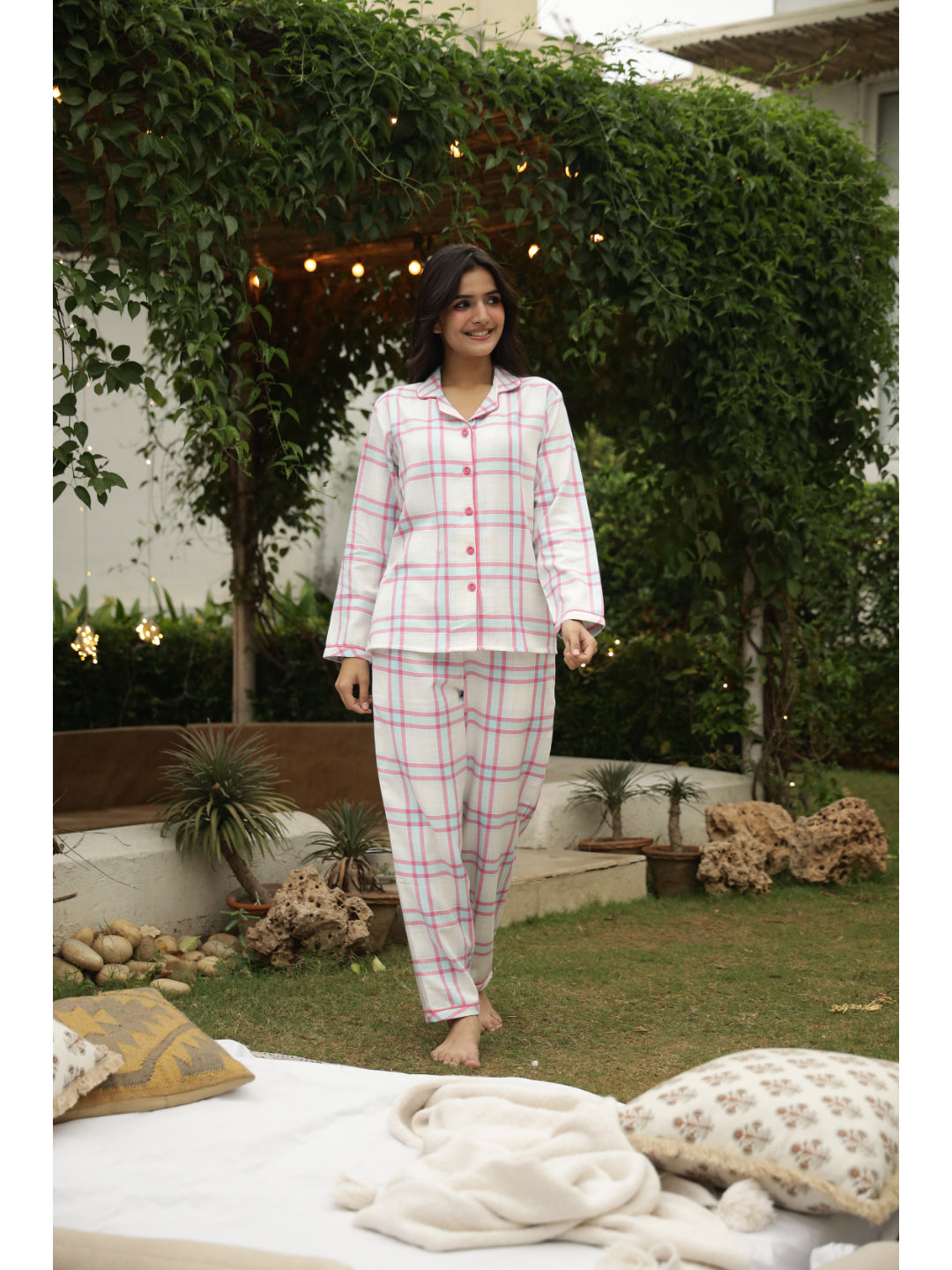 Pink Checked Full Sleeves Night Suit