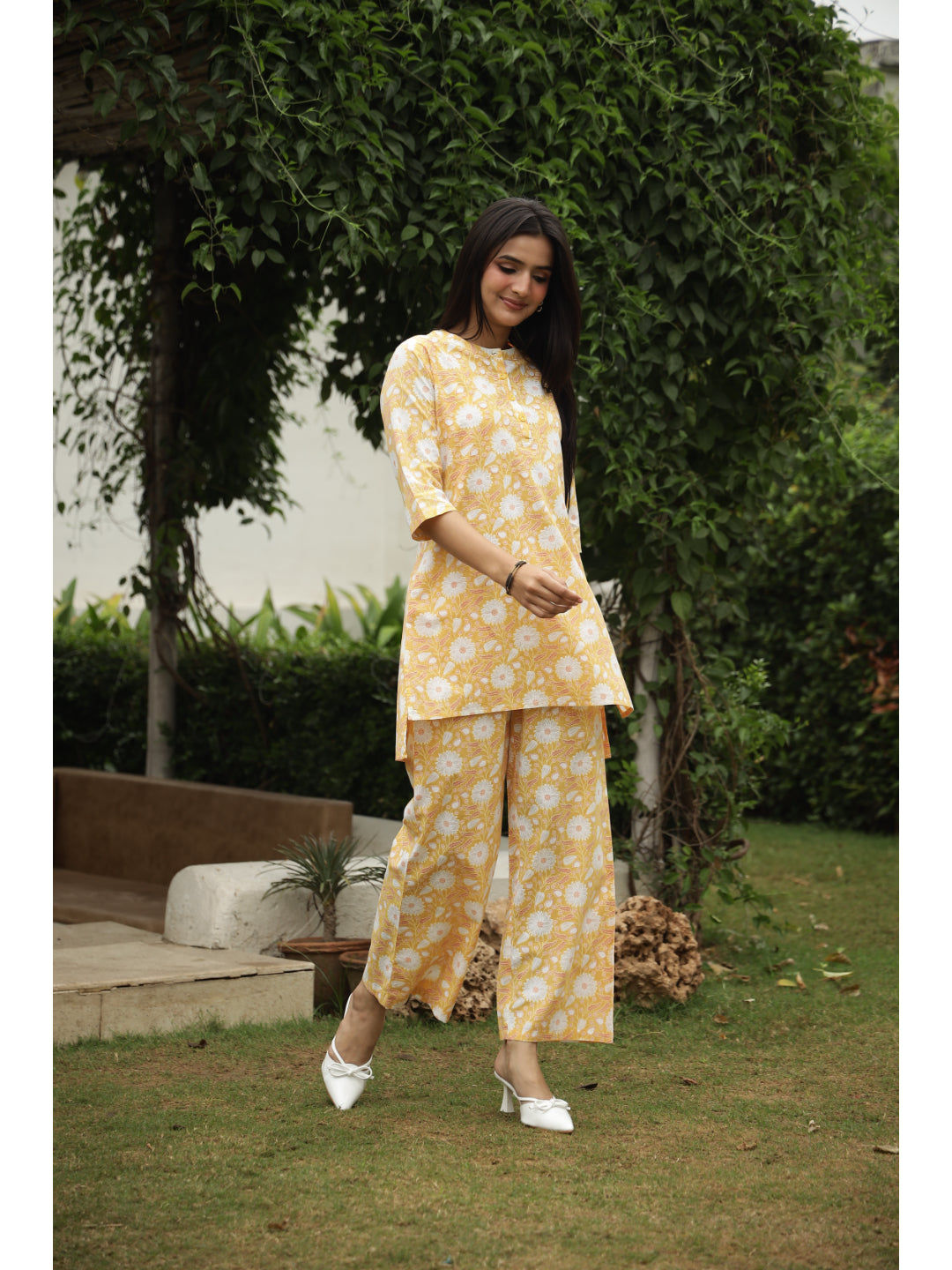 Yellow Floral Three-Quarter Sleeves Kurta & Palazzo