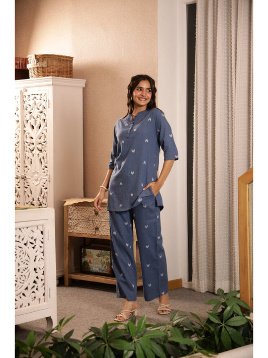 Blue Ethnic Motifs Three-Quarter Sleeves Kurta & Palazzo