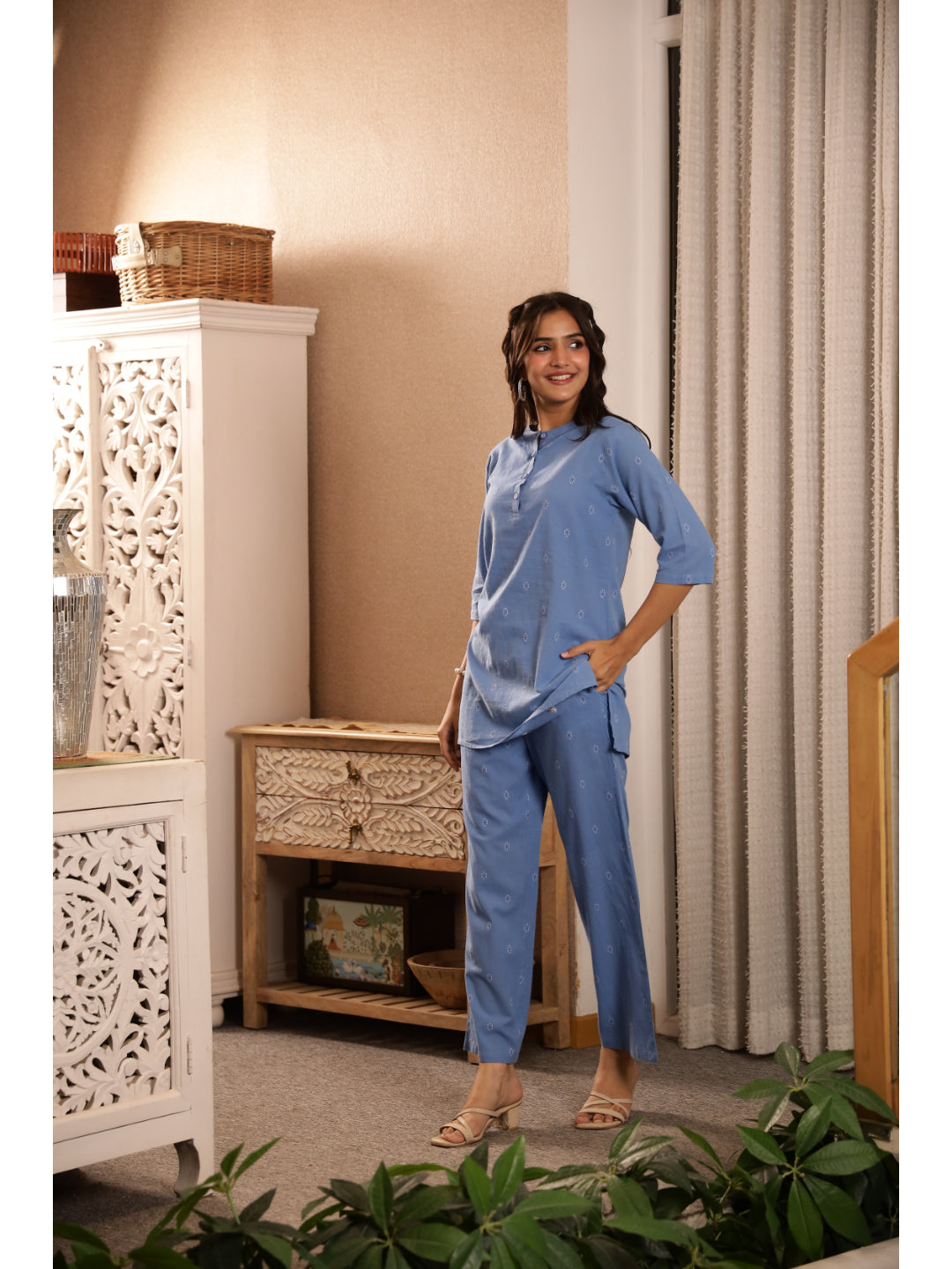 Blue Ethnic Motifs Three-Quarter Sleeves Kurta & Palazzo