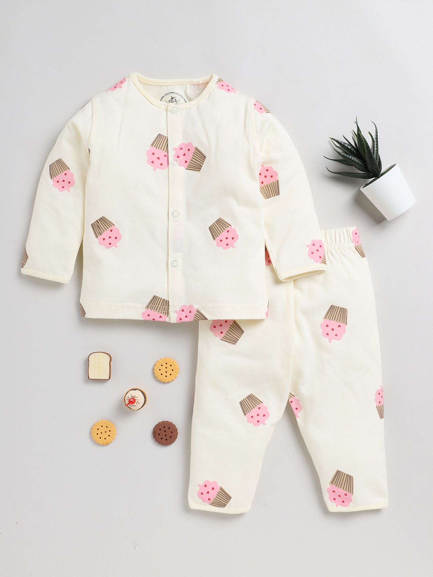 Cupcake Print Cream Full Sleeve Nightwear Set