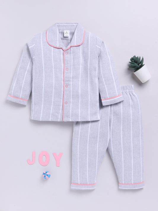 "Daddy's Girl but Mommy's World" Grey Winter Flannel Backprint Full Sleeve Night Suit