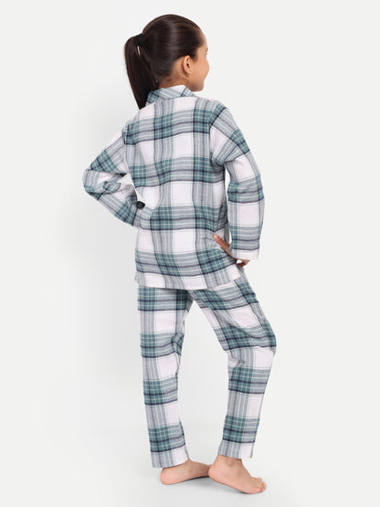 Green Cotton Woven Checked Flannel Full Sleeve Night Suit
