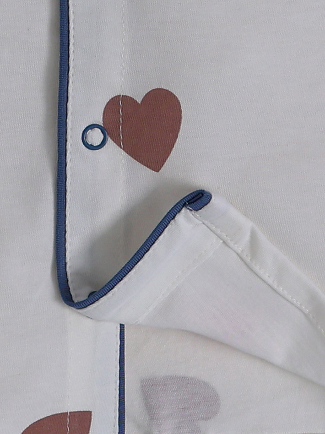 Off White Hearts Print Full Sleeve Night Suit