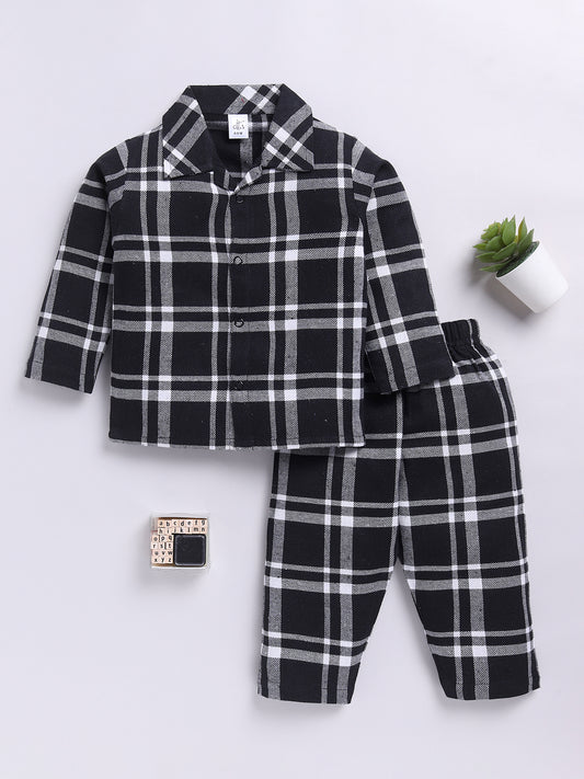 Black Cotton Woven Checked Full Sleeve Night Suit