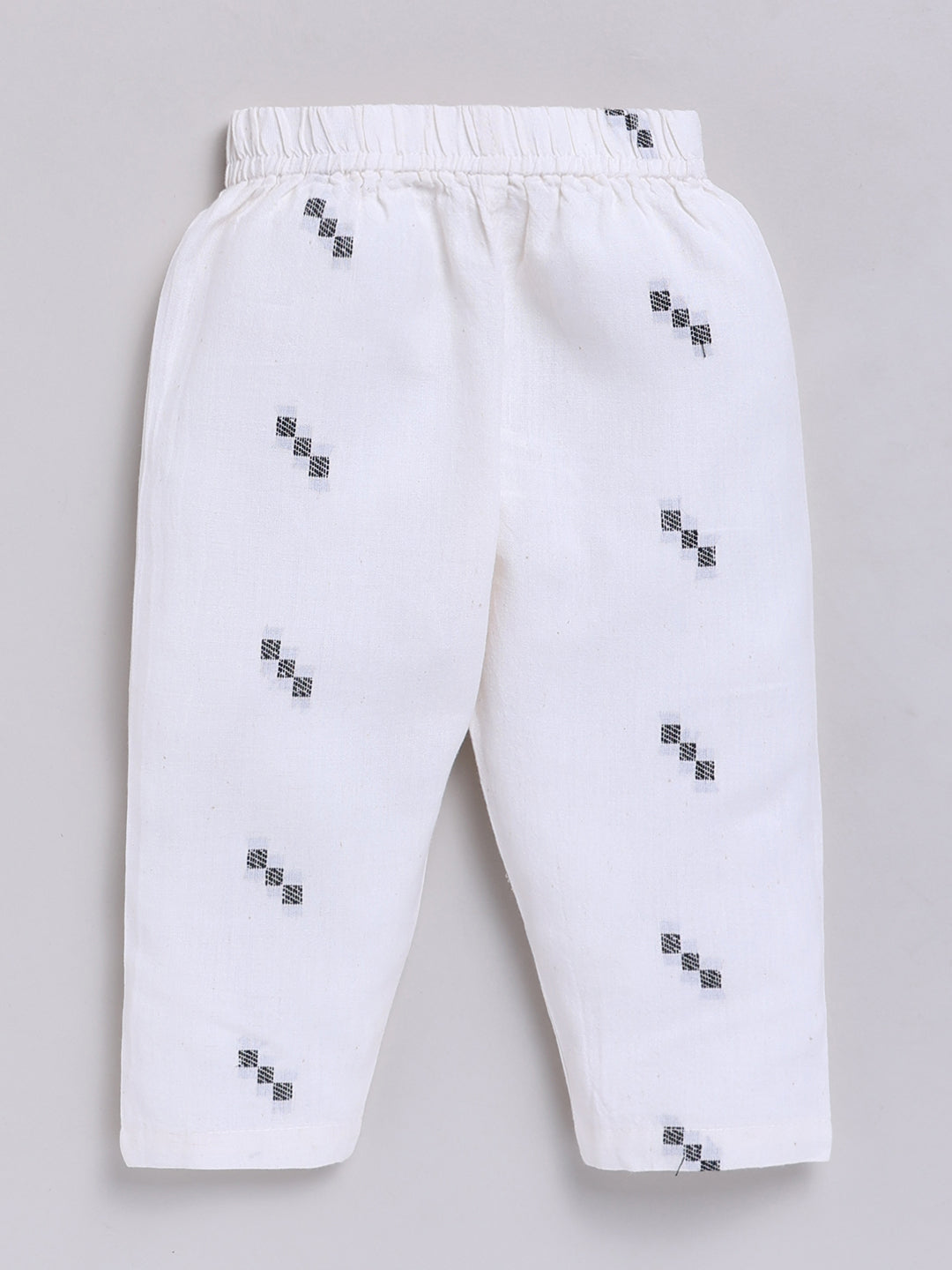 Off White Graphic Cotton Full Sleeves Night Suit