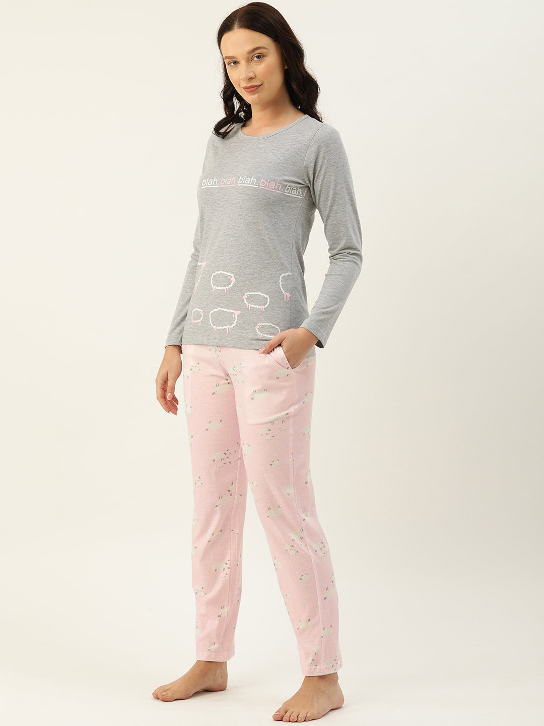 C1008 Women T-shirt & Pyjamas - Clt.s