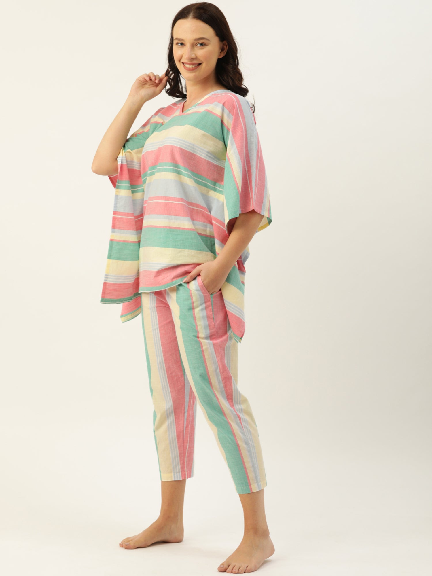 C1028 Women Kaftan & Pyjamas Set - Clt.s