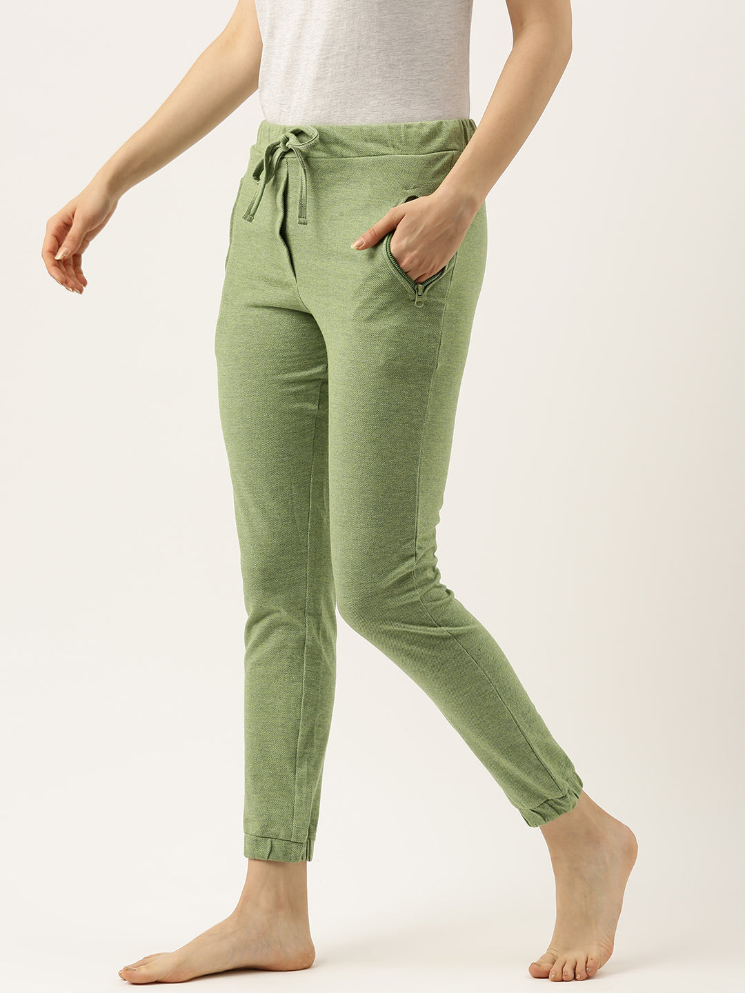 C1174 Green Women Slim Fit Joggers - Clt.s