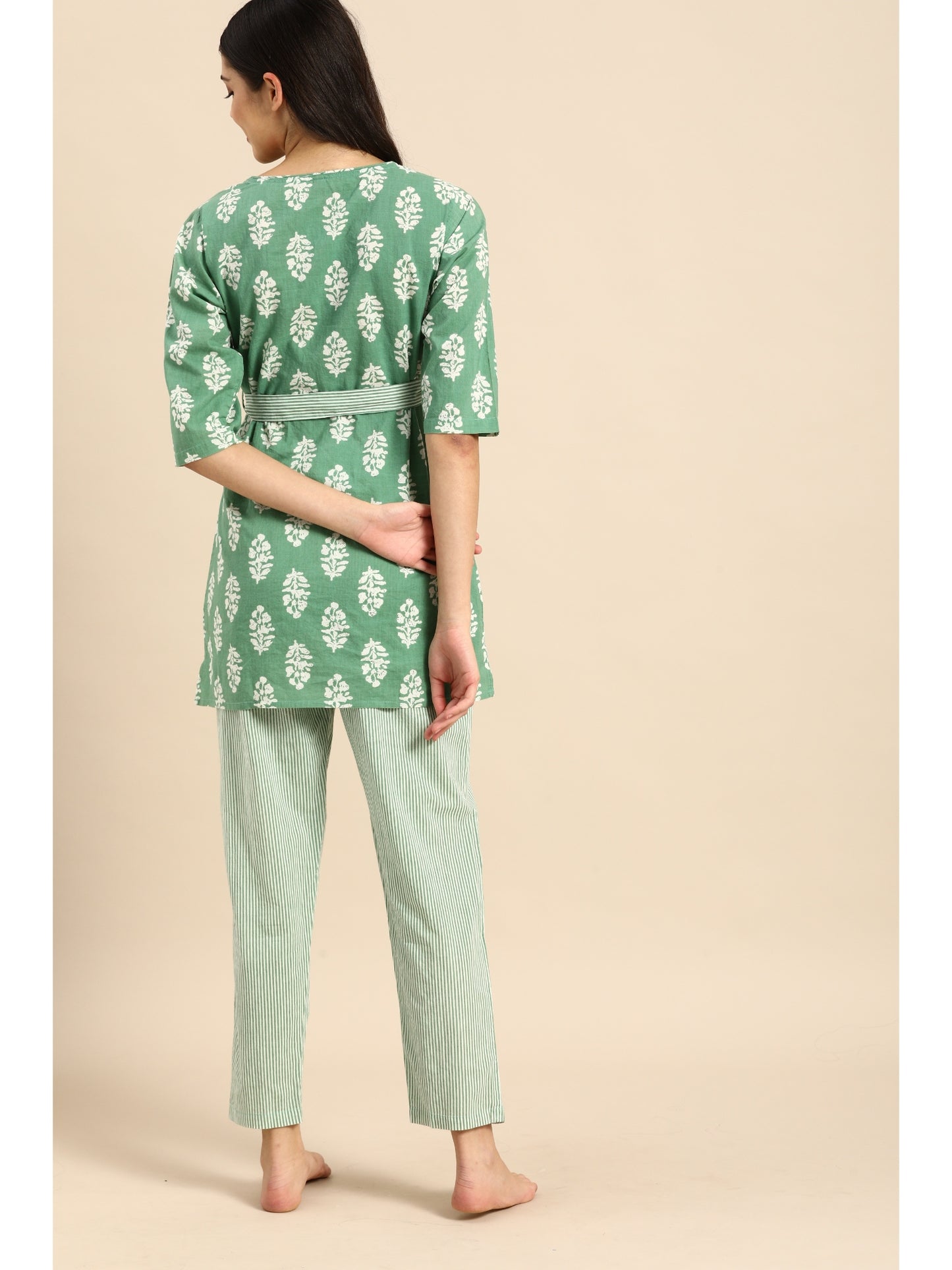 Green Kurta & Pyjama Set