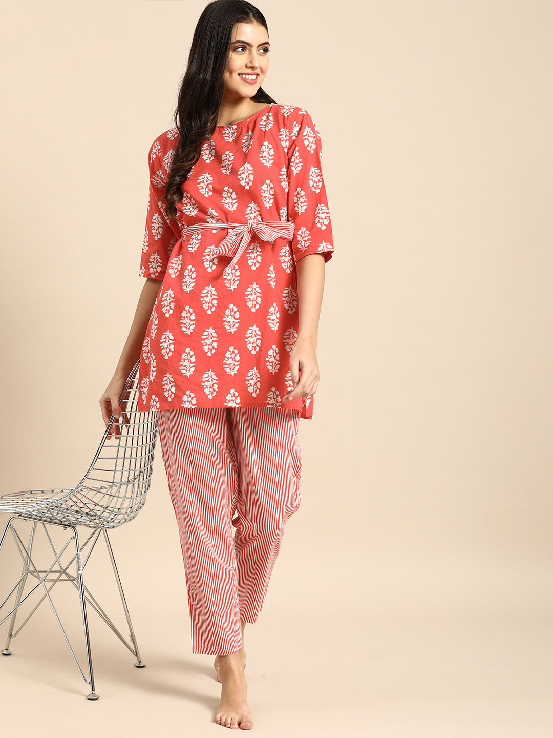 Red Kurta & Pyjama Set